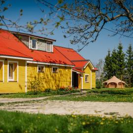 Magnushof Külalistemaja, Hotel in Suuremõisa