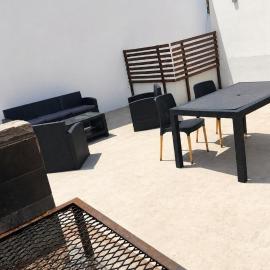 Alojamiento con terraza y parrilla privada