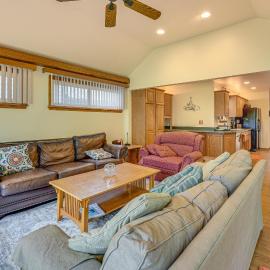 Boater's Base! Waterfront Chain O Lakes Hideaway, hotel a Spring Grove