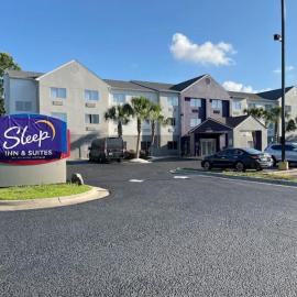 Sleep Inn & Suites Pensacola - University Area، فندق في بينساكولا