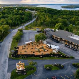 Suites at Waterside, hotell i Branson