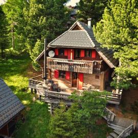 Hochgamshütte - Berghütte auf 1800m mit Sauna, Kamin & Bergpanorama!, hotel v destinácii Falkertsee