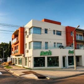 House51 "ubicado a solo 3 cuadras de la playa en pleno centro de Rada Tilly", hôtel à Rada Tilly