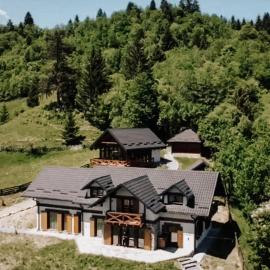 Fox Chalet, hotel Moliduban