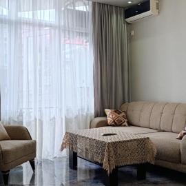 The best apartments near the sea, hotel Angisa városában