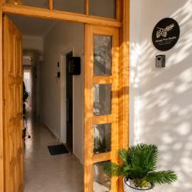 Amaya Pine Studio, hotel in Panagia