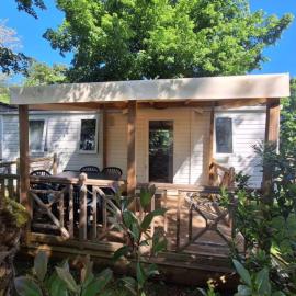 Mobil-home familial - 6 pers. - API-1-52-2916, hotel in Rocamadour