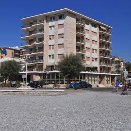 Gaiavacanze Beach Apartment, hotel en Bordighera