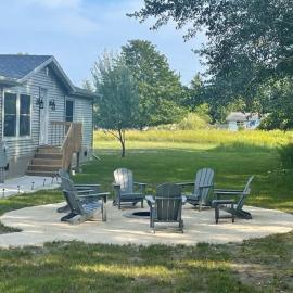The Sweet Retreat by Simple Life Rentals, hotel in Sturgeon Bay