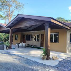 Dkebun Harumanis Homestay, hotel in Kuala Perlis