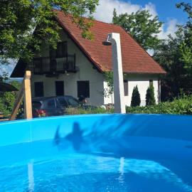 Pilisca Holiday Home, hotel en Dobârlău