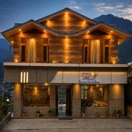 Tulip Flowing River View Hotel., hotel i Shamshi