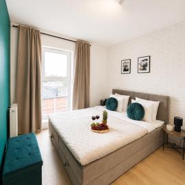 Lumina I Family 2BR Apartment I with Balcony I Parking