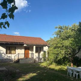 EmiliJana House