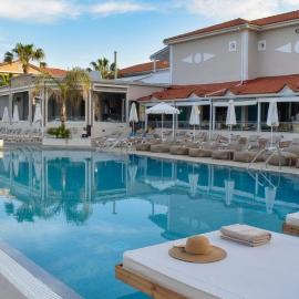 Dennys Inn Hotel