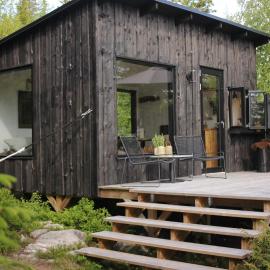 Forest cabin with stunning mountain view & Sauna โรงแรมในทอร์สบี