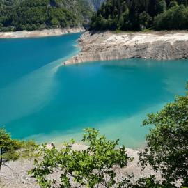 Lago Maina Appartamenti、サウリスのホテル