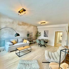 NEU 80qm großes Apartment in der Kieler Innenstadt zwischen Bahnhof, Förde und Fußgängerzone
