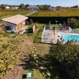 Maison cosy et piscine dans un écrin de verdure