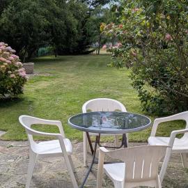Coastal Retreat, hotel in Penrhyn Bay