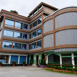 Dooars View Hotel, hotelli kohteessa Hāsimāra
