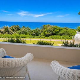 Sea Breeze Ocean Views & Beachside Retreat – hotel w mieście Umtwalumi