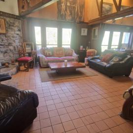 Haven of Trees - Hafan Y Coed, hotel Abercrafban