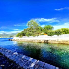 VILLA CECILIA sul LAGO fronte MARE