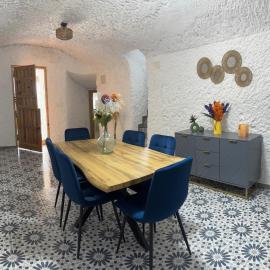 Cueva Pilar, Hotel in Graena