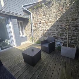 2 Pause détente avec terrasse privée, hotel en Ernée