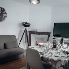 4 Escale confortable au cœur d'Ernée, hotel u gradu 'Ernée'