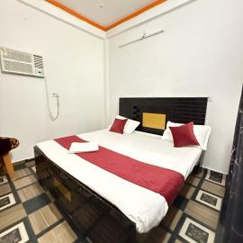 Shri Raghuveer guest house, hotel a Ayodhya