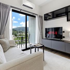 The Title Halo 1 by Beringela, hotel in Phuket