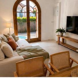 Villa con piscina a 200m del Mar