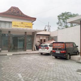 Hotel Harmony Syariah Near Alun ALun Temanggung, hotel i Temanggung