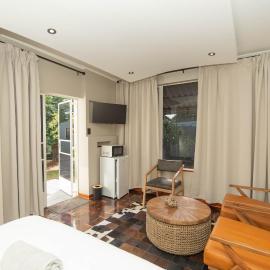 The Valley Escape - The Garden Court
