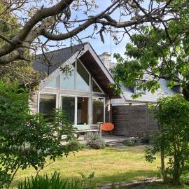 Maison en bois Ti koad heol, hotel di Riantec
