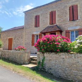 Maison des Hortensias à 500 m des bords de rivière, hotel v destinácii Limeuil