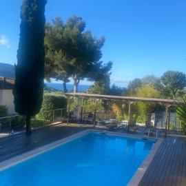 Le petit cassis vue mer et plus haute falaise d Europe Appart 70m2 dans villa avec accès libre piscine parking privé quartier résidentiel très calme plage 5mn en voiture
