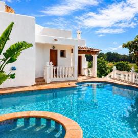 Excelente villa With pool ibiza, hotel in Santa Gertrudis de Fruitera