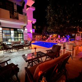 Kutberk Hotel Kemer, hotel u Kemeru