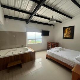 Hotel Cerro Bravo, hotel u gradu Fredonia