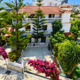Garden Villa Veli