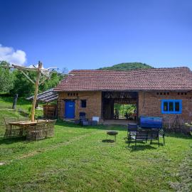 Camping OR, Hotel in Bucureşci