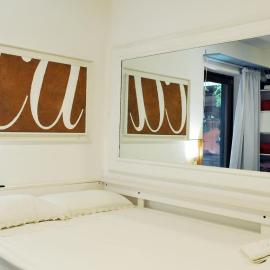 Room Golf & Yoga