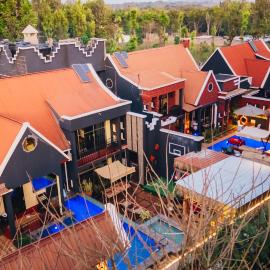 Unique Homestay, hotel u gradu Karatu