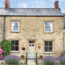 Rathbone Cottage, hotel in Stow on the Wold