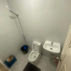 Two Br-House with Carport, hotel en Ormoc