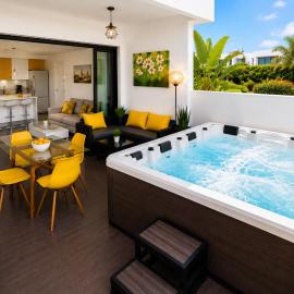 Apartamento Amarillo de Diseño con Jacuzzi Privado, hotel a La Oliva