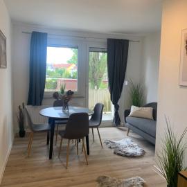frisch modernisiertes Apartment Nähe Goitzschesee in Bitterfeld für 4 Personen, hotel di Greppin